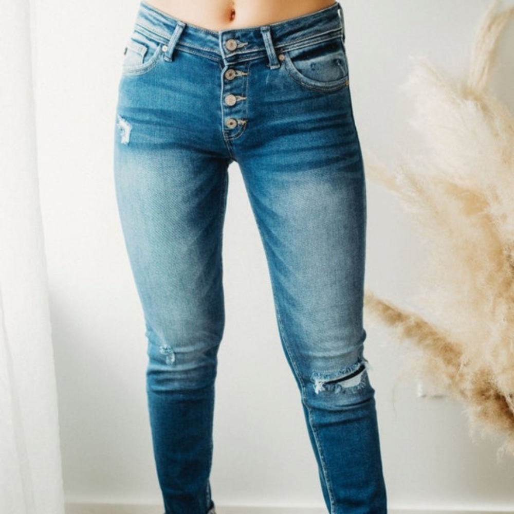 KanCan Ellie Slim Straight Jeans, medium wash